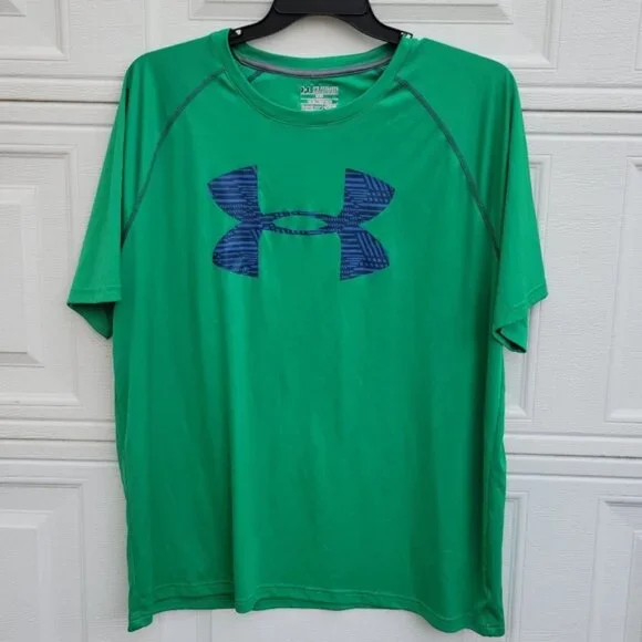 Under Armour shirt - Picture 1 of 3